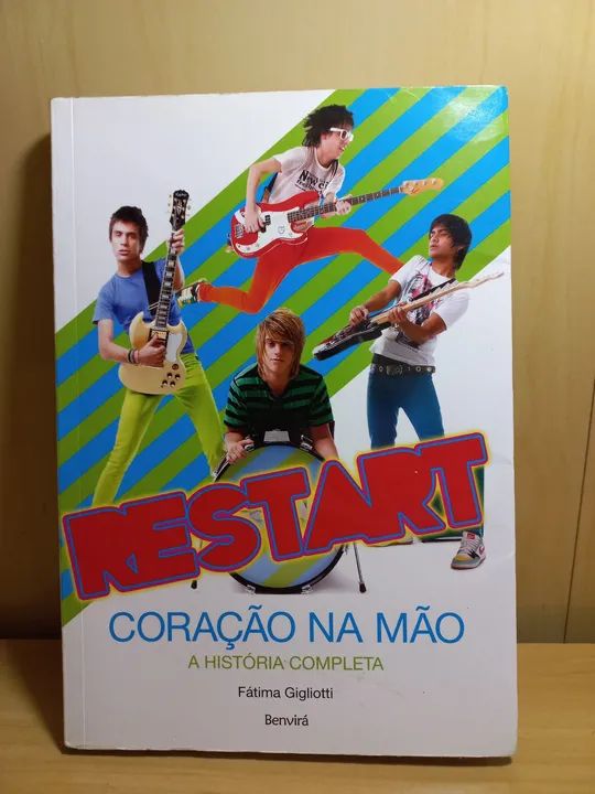 Livro: Restart - Coração na mão