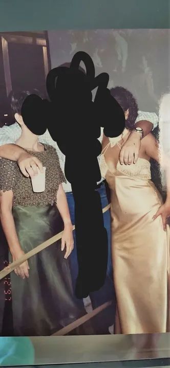 vestido dourado, bordado com perolas formatura - Foto 3