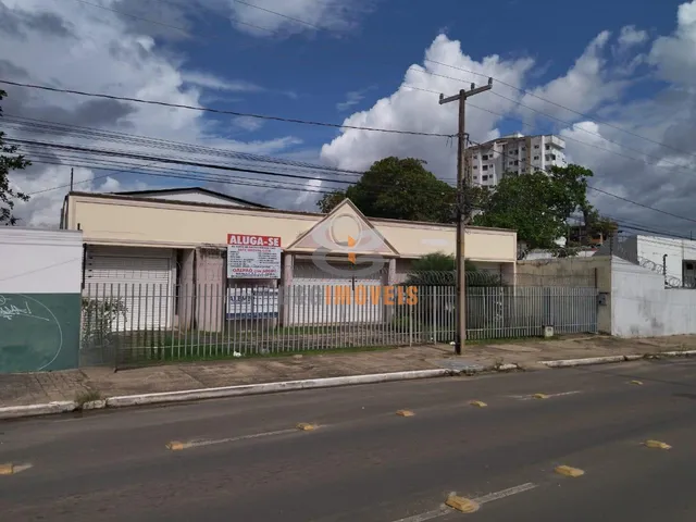 EXCELENTE IMÓVEL COMERCIAL