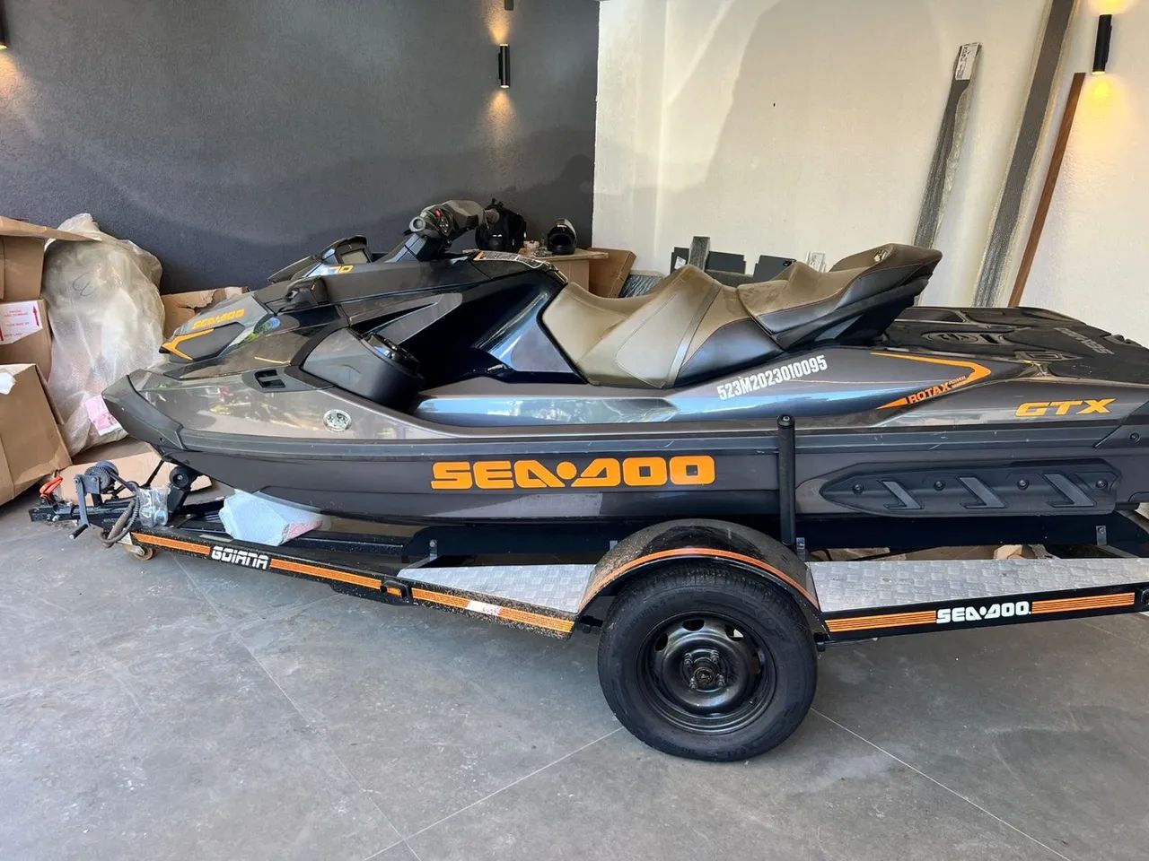 Jetski GTX 170 2023 46.3Hr e carretinha