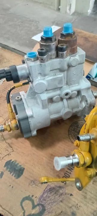 Bomba injetora Caterpillar 375.2647  - Foto 2