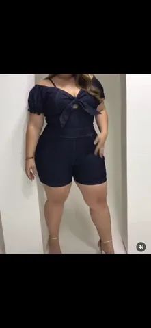 Macaquinho jeans veste Tam 42/44