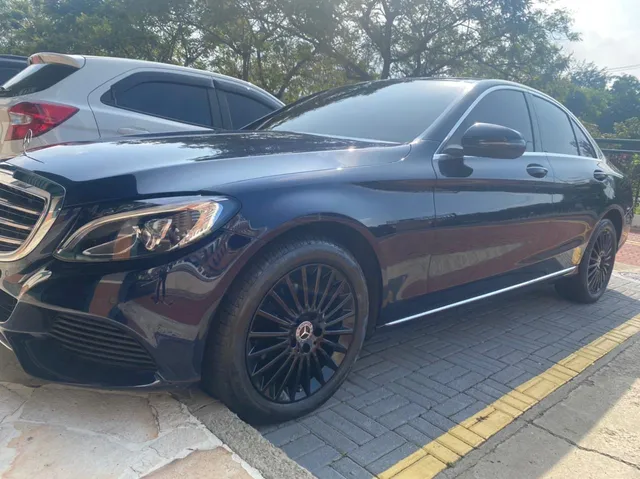 Mercedes C180 Exclusive 9 marchas