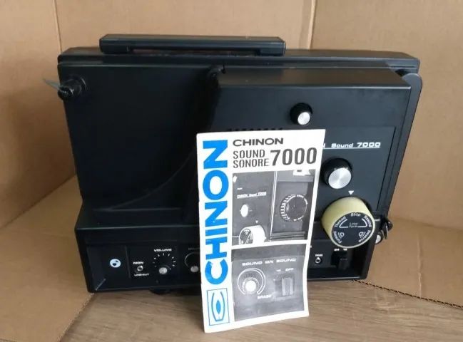 Antigo Projetor `Sound Sonore 7000`década de 70.