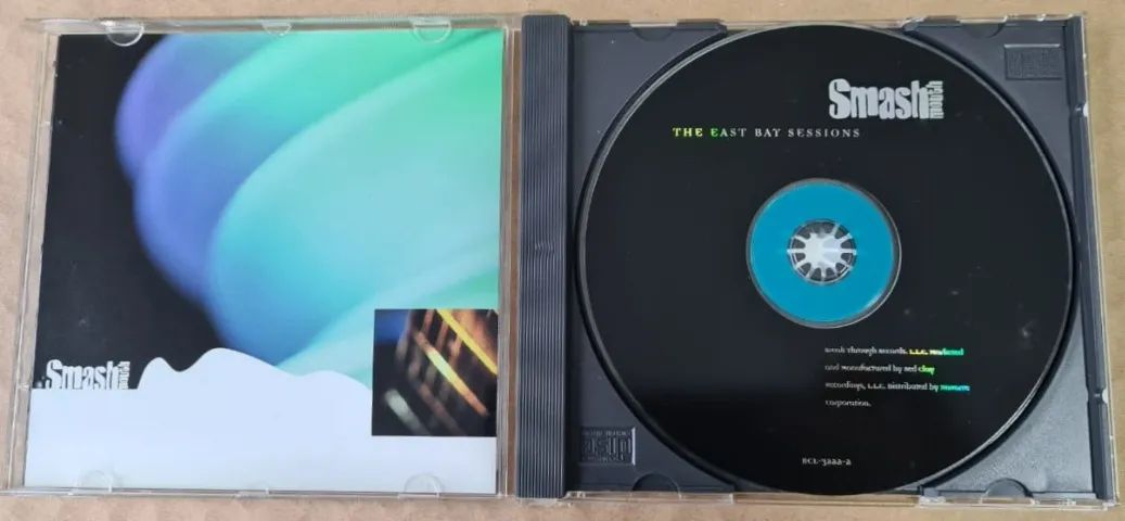CD da banda Smash Mouth | The East Bay Sessions | Importado - Foto 3