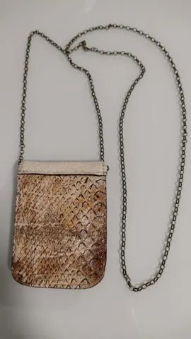 NOVA - Bolsinha animal print com detalhes em couro - Foto 2