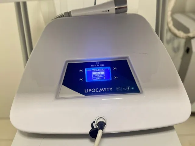 Vendo equipamento Lipocavity - Medical San