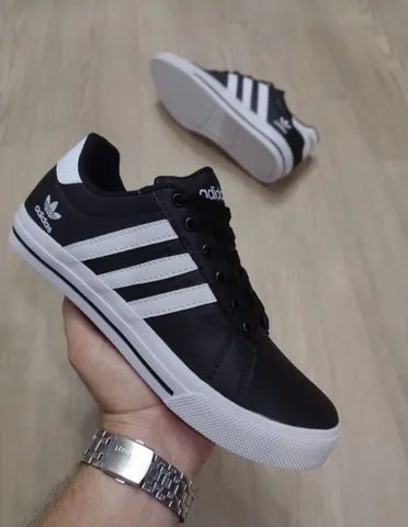 Tênis Adidas Neo