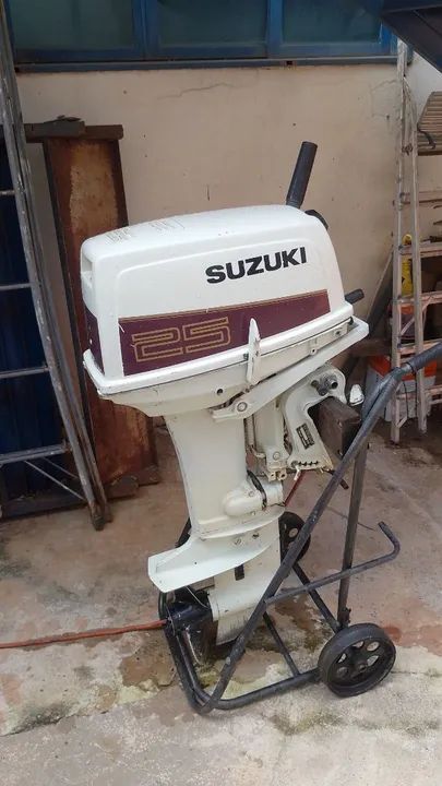 Motor popa Suzuki 25hp