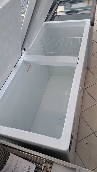 A. Freezer 503 litros Horizontal Fricon 2 anos de garantia  - Foto 2