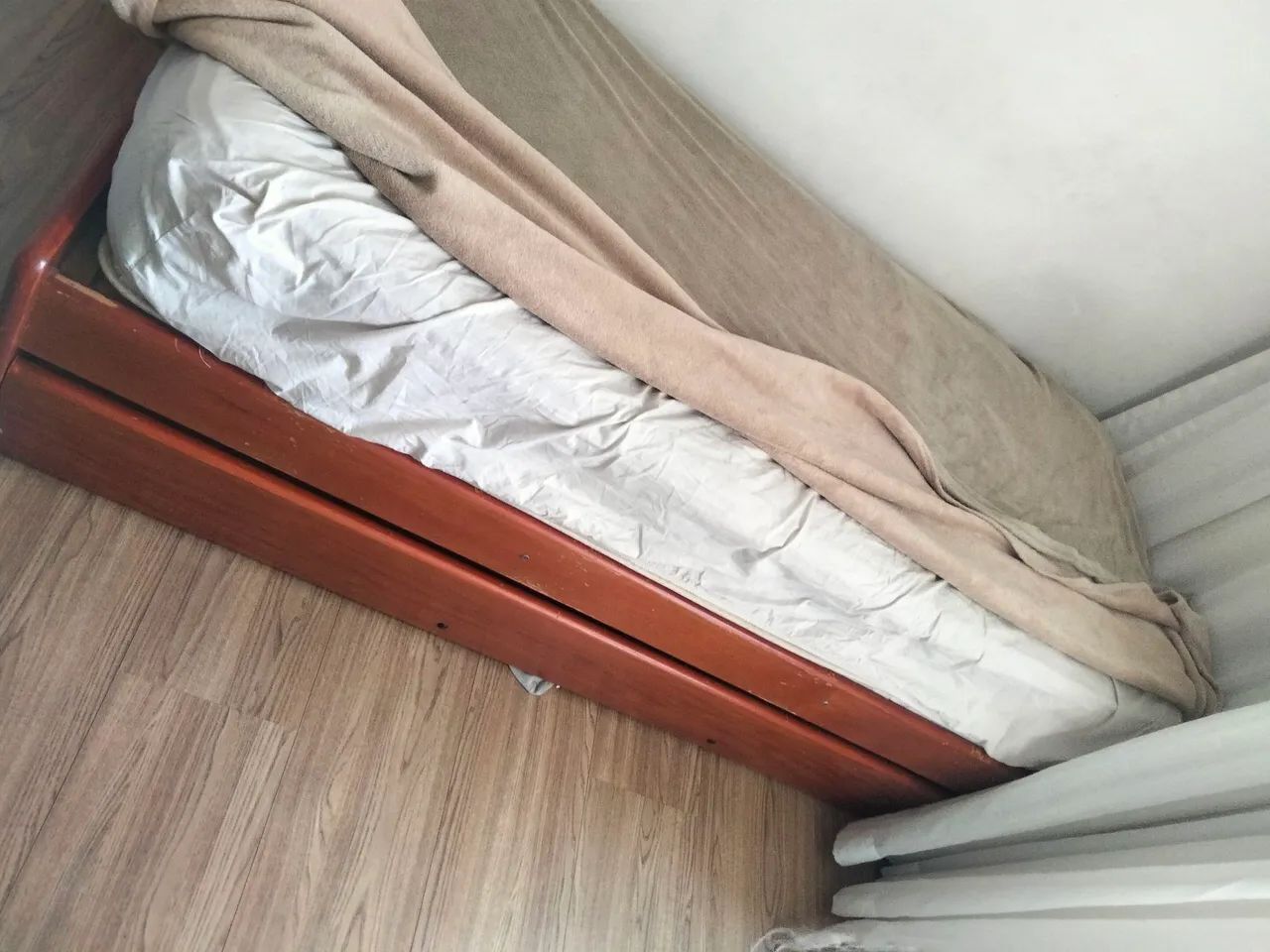 Bicama em mogno maciço 65171910688002121