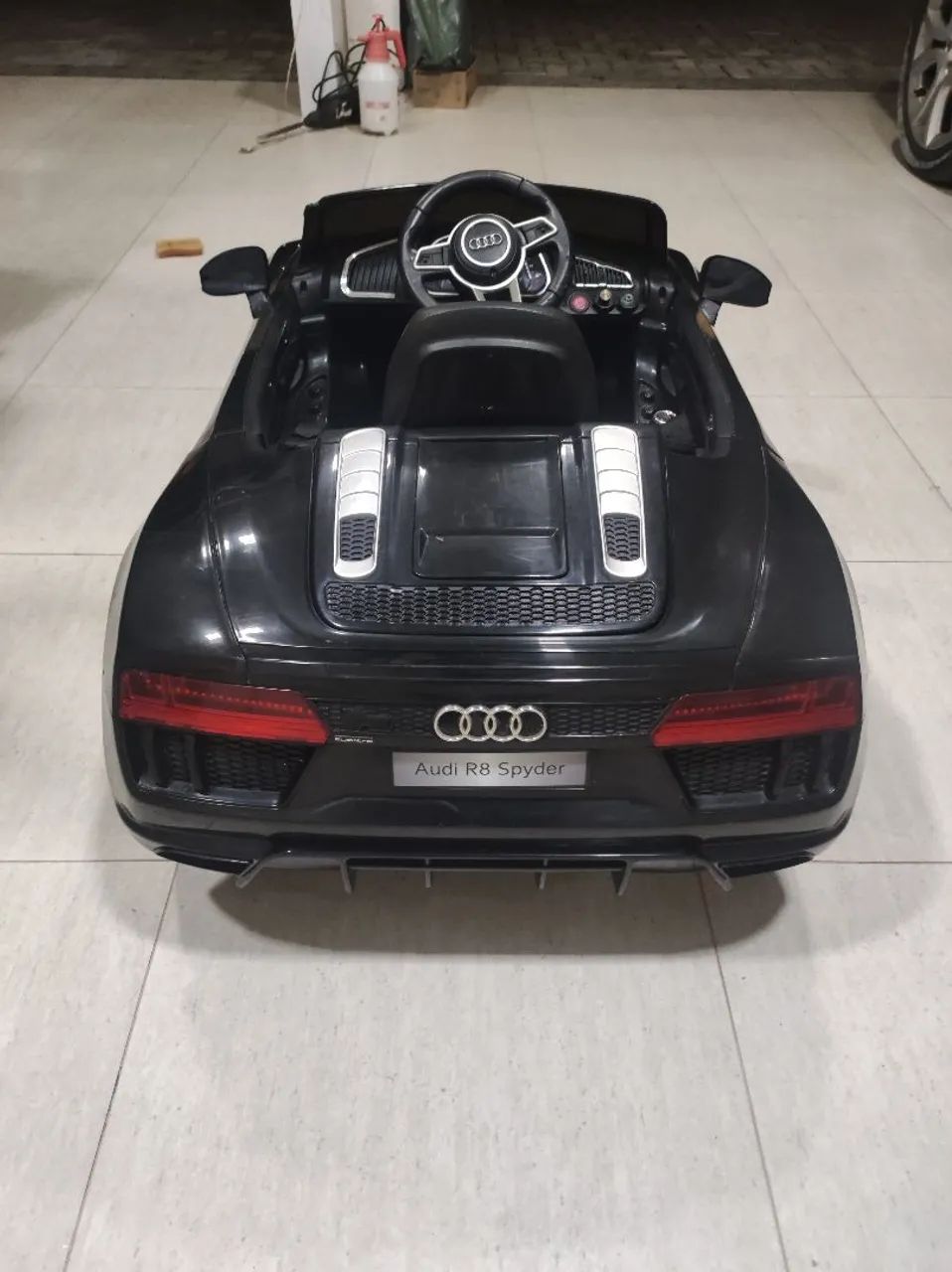Carrinho Elétrico Audi R8 Spyder Infantil - Foto 3