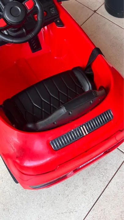 Carrinho de Brinquedo Porsche Vermelho - Foto 4