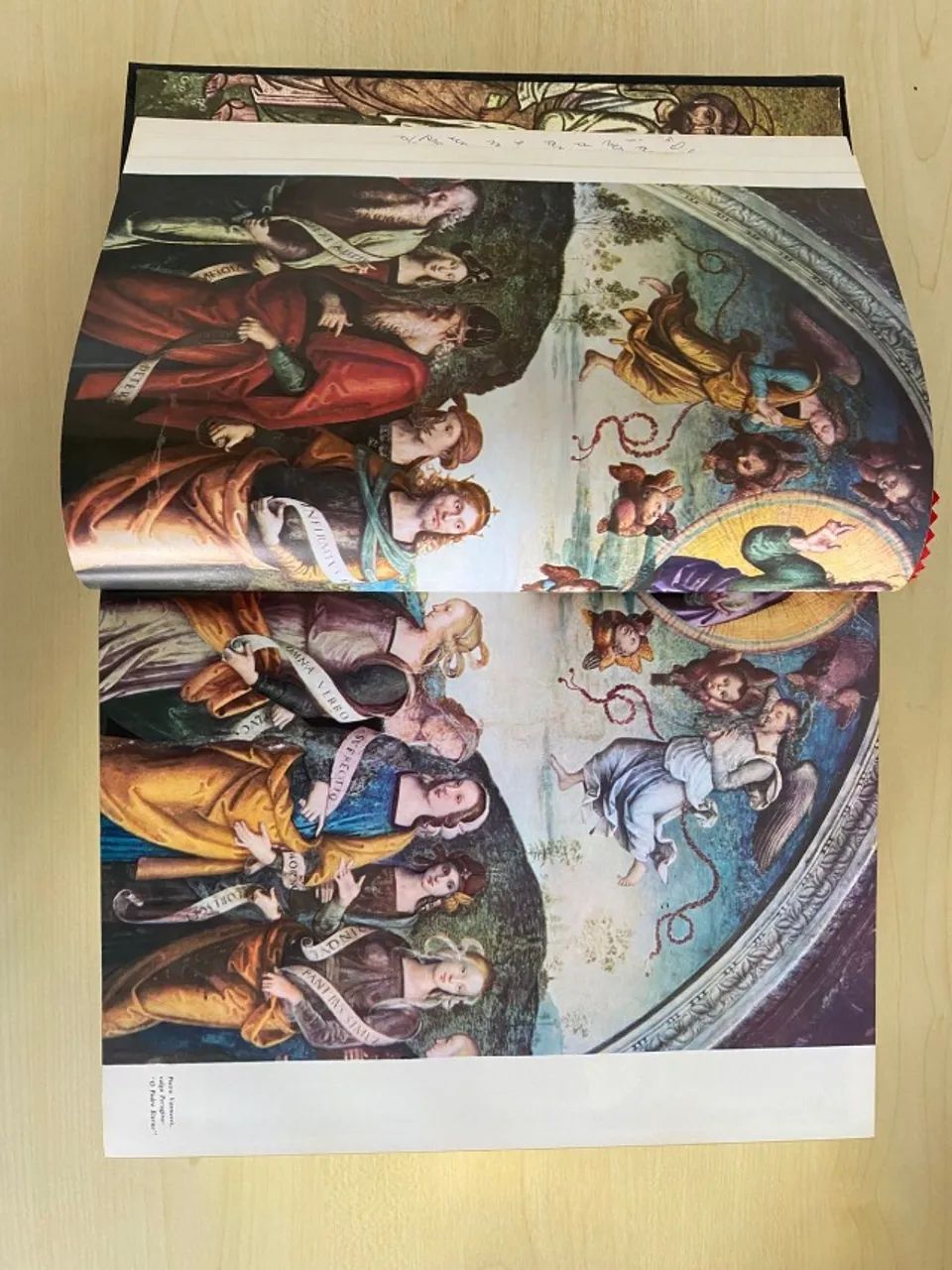 Bíblia Sagrada edição de luxo com ilustrações - Foto 2