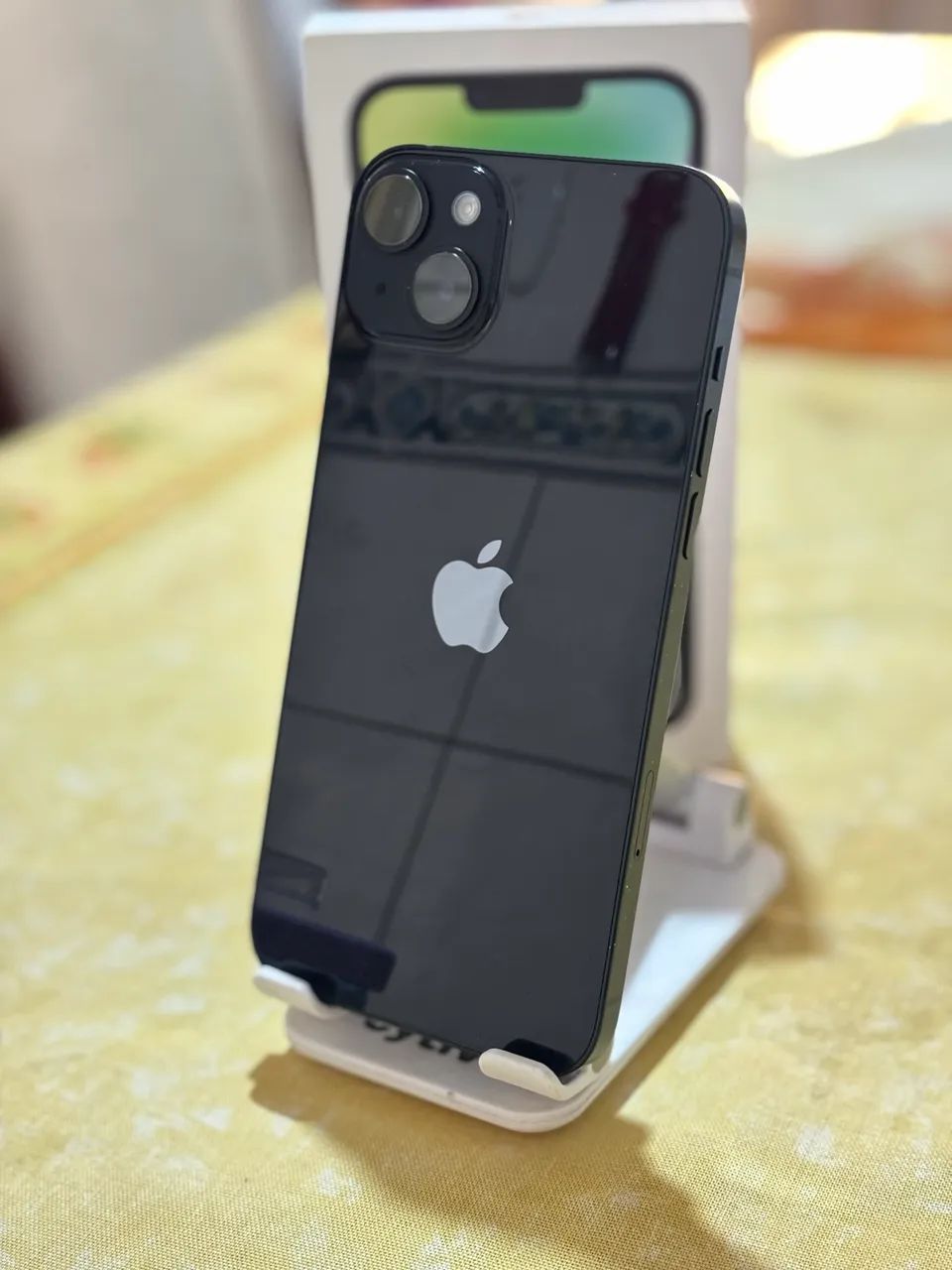 iPhone 14 Plus ミッドナイト 128GB Apple iPhone 14 Plus (128 GB) – Meia noite | Amazon.com.br