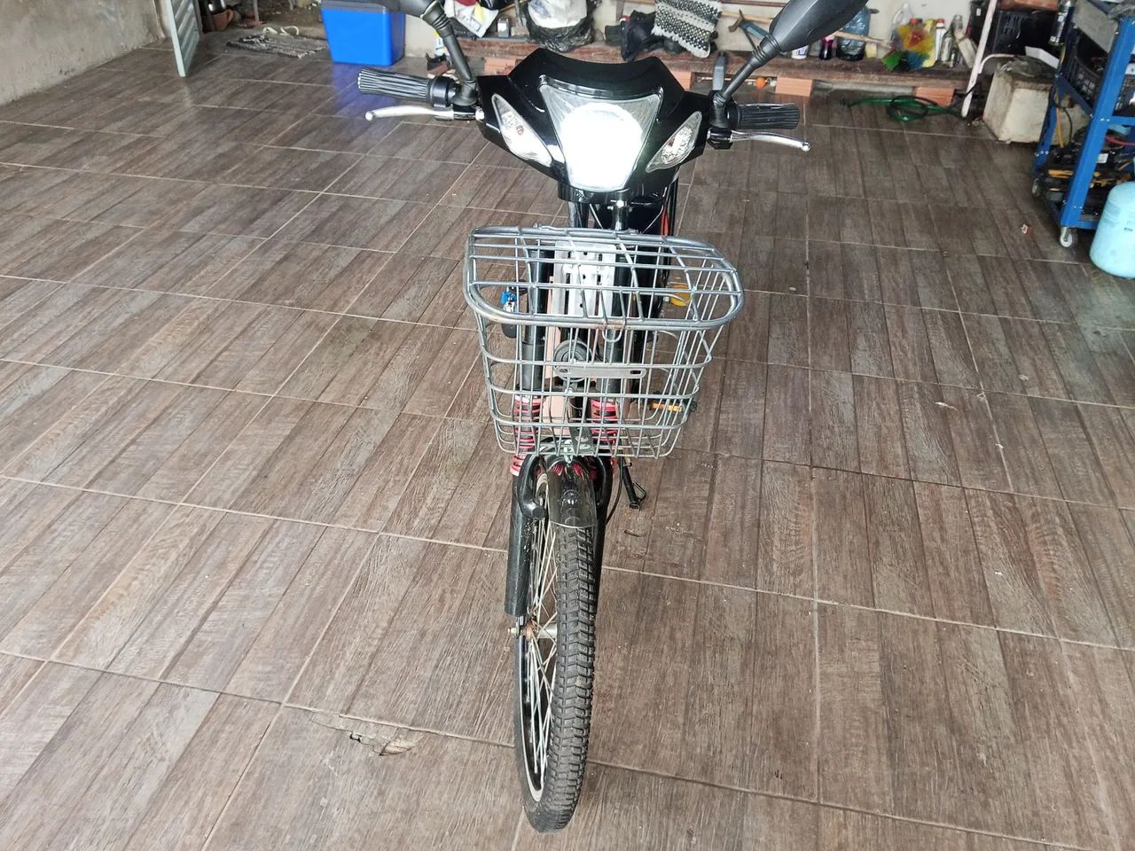 Bicicleta Elétrica Souza tem documento chave reserva bateria nova valor 4.500 reais  - Foto 2
