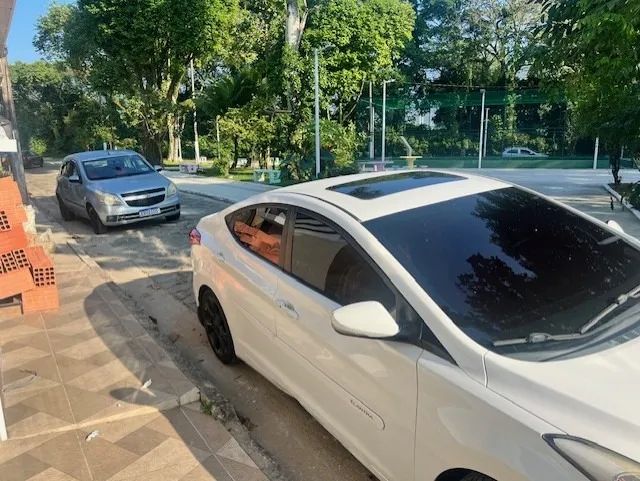 HYUNDAI ELANTRA 1.8 - Foto 3