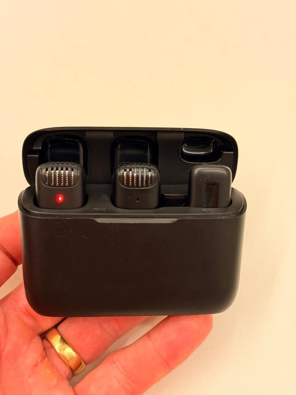 Microfone de lapela Ulanzi J12 Lightning