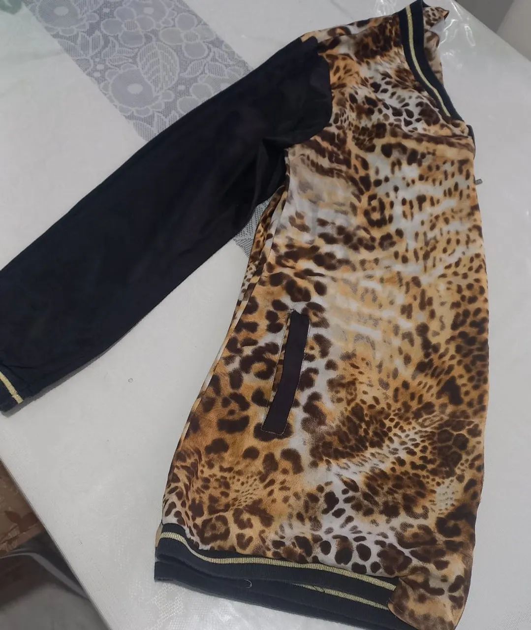 Jaqueta Animal Print com Mangas Pretas - Foto 5