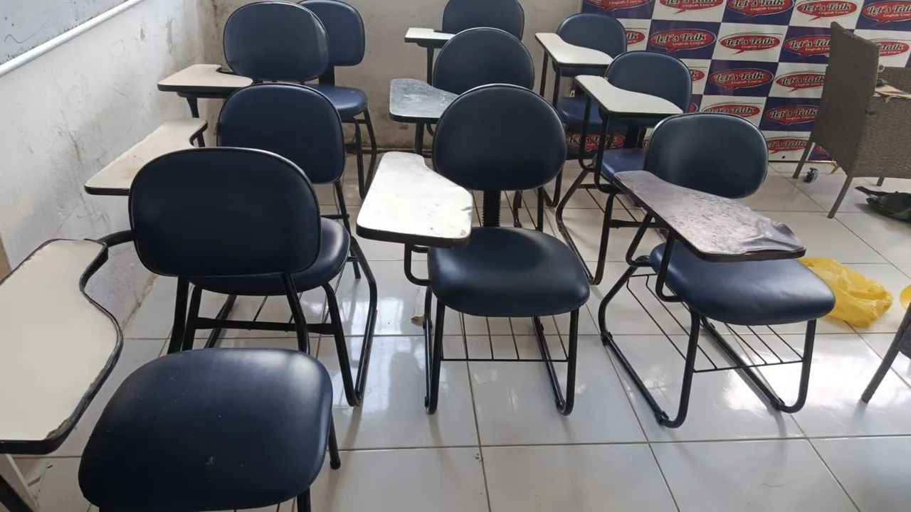 Cadeiras Universitárias/Escritório
