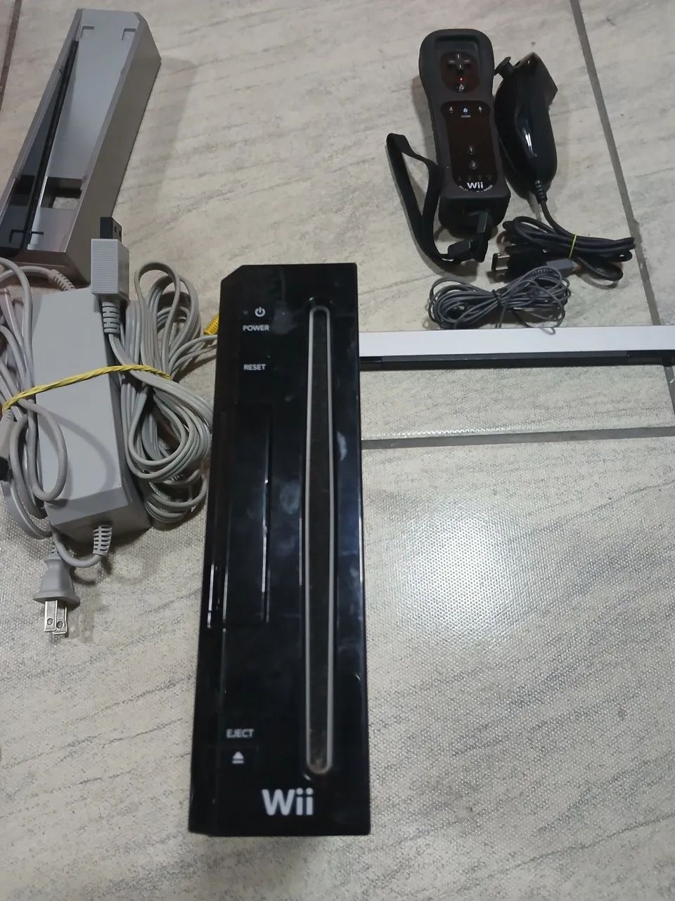 Nintendo Wii preto completo com jogos - Foto 6