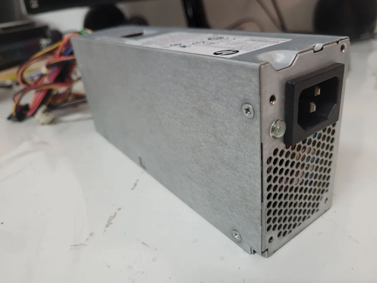 Fonte hp hf-zd271mgf 270 watts