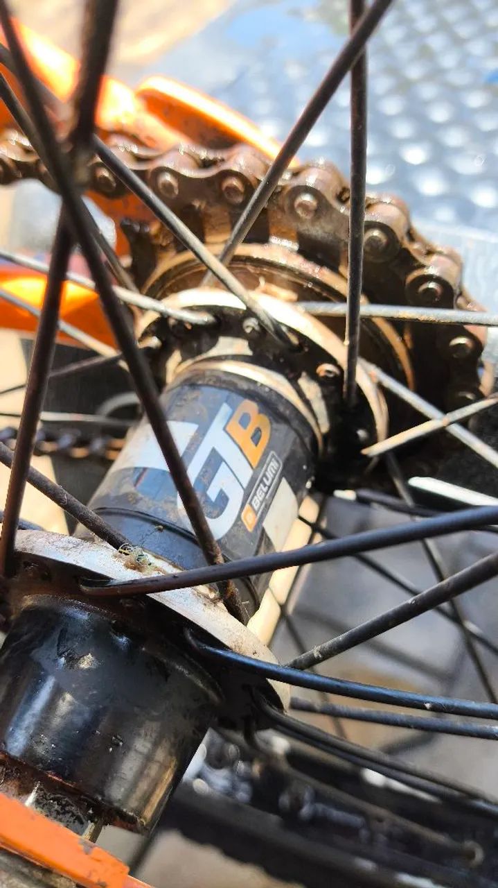 BMX PROFISSIONAL COM FREIOS V-BRAKE Originais! - Foto 2