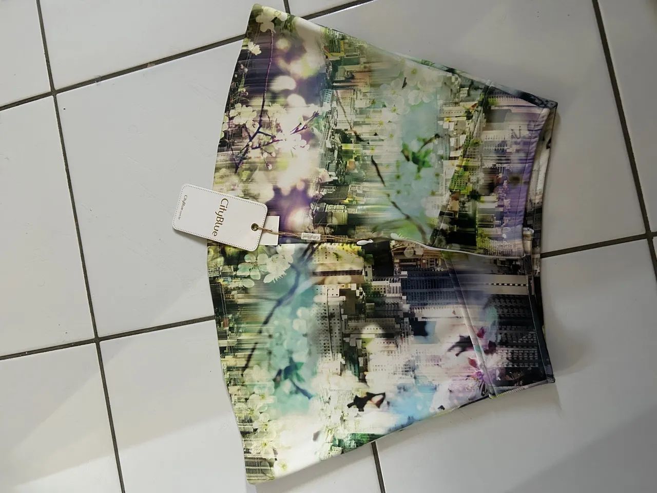 Shorts City Blue com estampa
