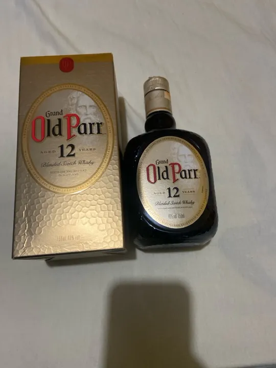 Garrafa vazia Old par 12 anos 750ml + caixa