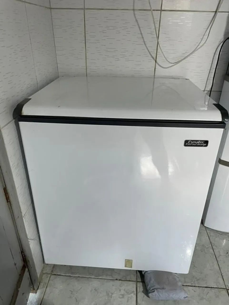Freezer Esmaltec Frost Free 215l
