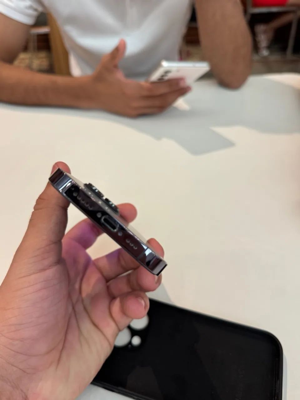 Vendo iphone 14 Pro em perfeito estado de conservação. - Foto 3
