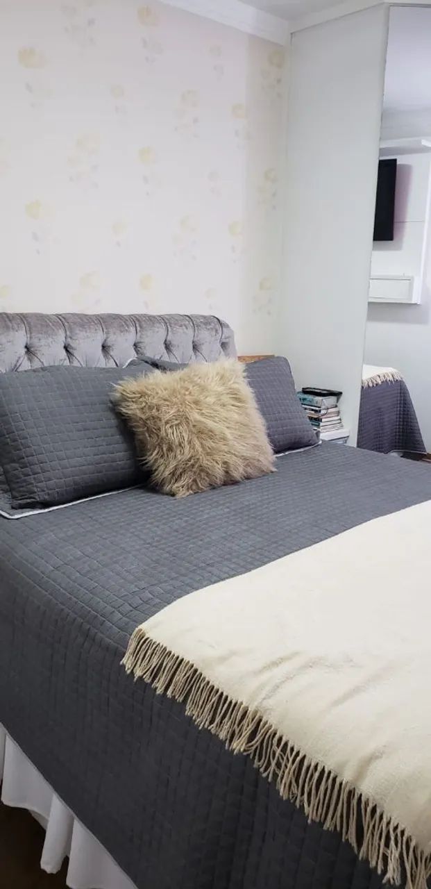 Cabeceira de Cama Queen em Veludo Cinza - Foto 4