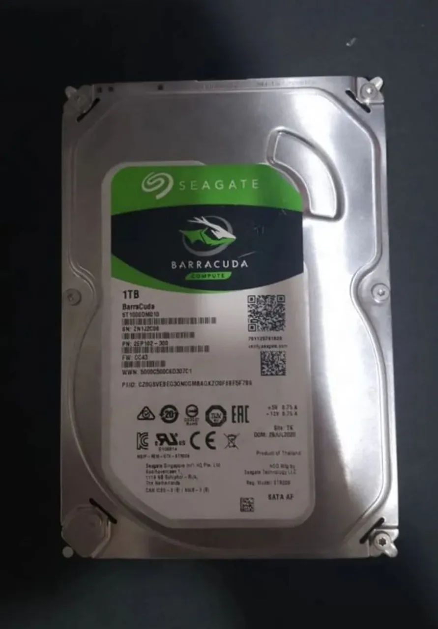 HD Seagate BarraCuda 1TB + HD para notebook 1tb