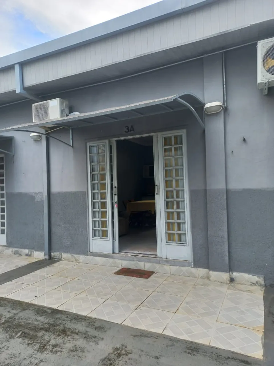 APARTAMENTO TOTALMENTE MOBILIADO E EQUIPADO 1.800,00+120,00