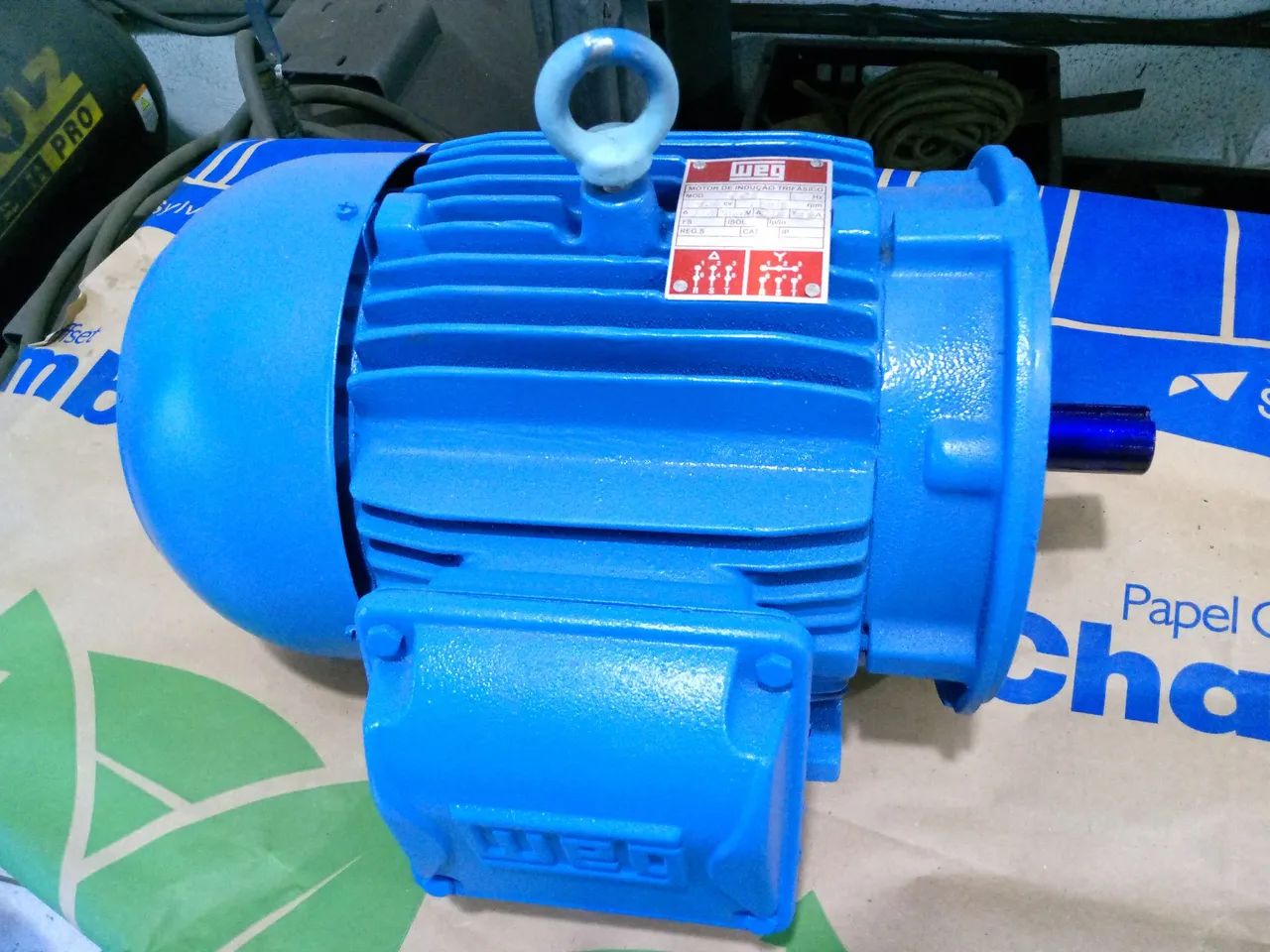 Motor Elétrico Weg 7.5 cv alta rotação  - Foto 3