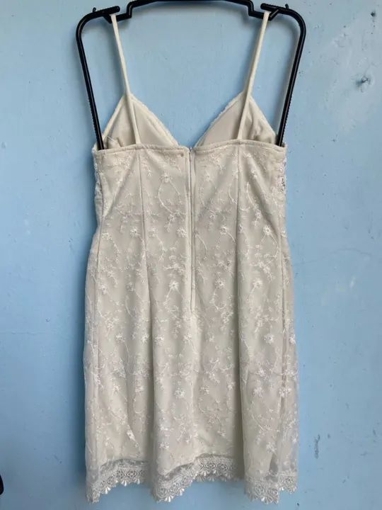 Vestido de Renda Branco, Tam P - Foto 5