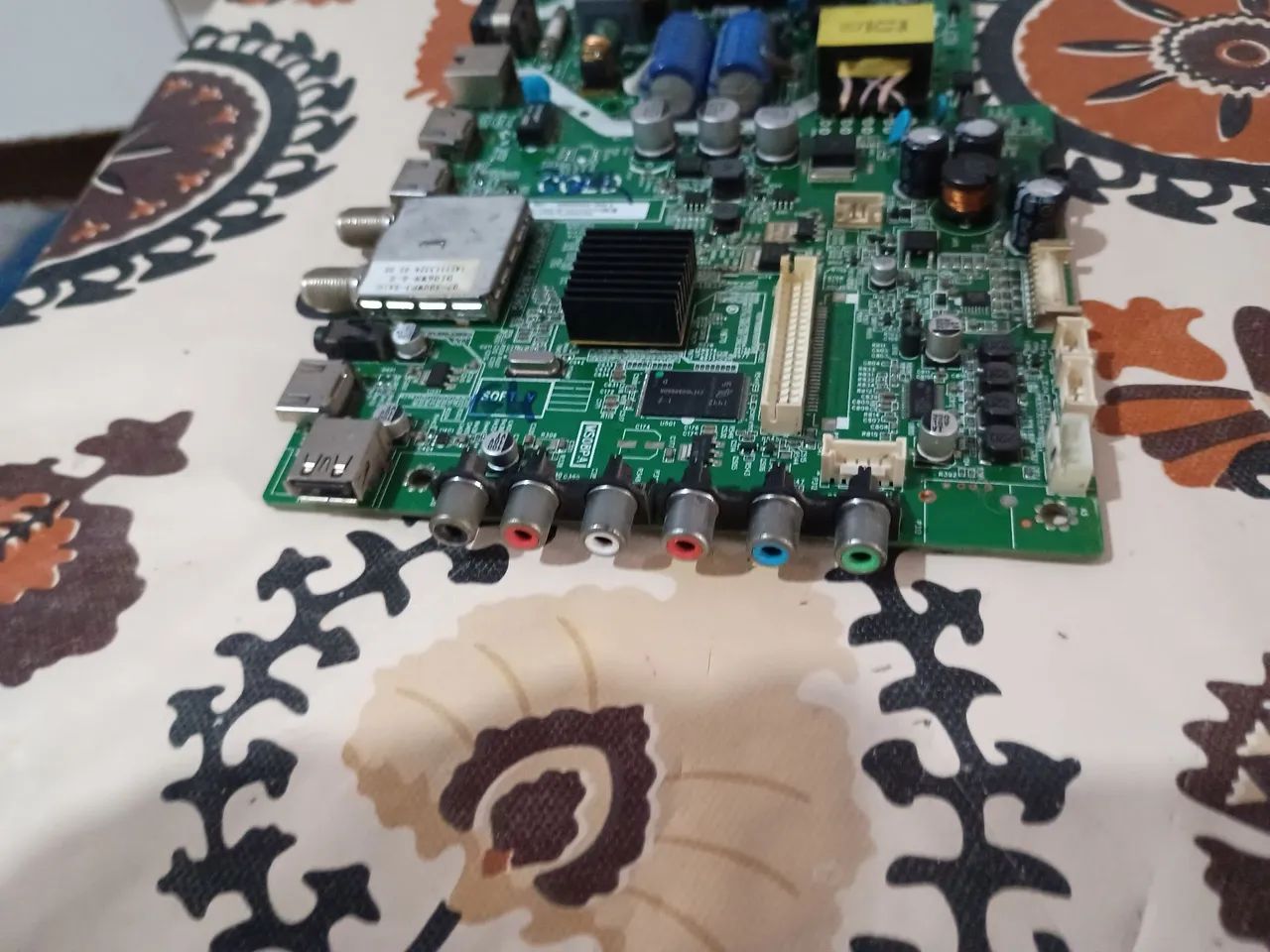 PRINCIPAL SMART DA TV PHILCO. - Foto 3