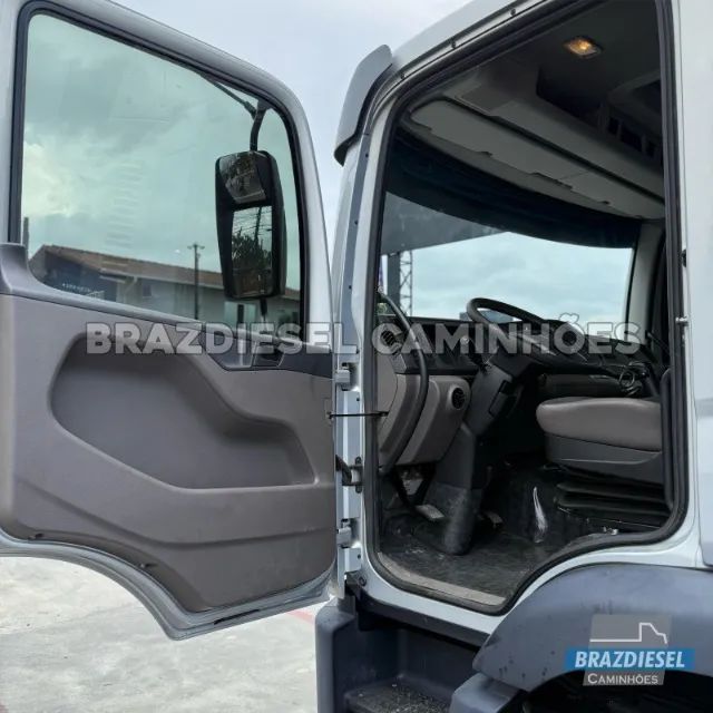Volkswagen VW 17-230 2020 baú termico 7 metros - Foto 5