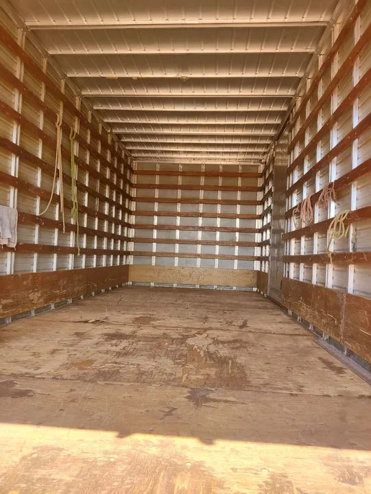 Caminhão VW 10.160 - Baú - Excelente Estado - Foto 8