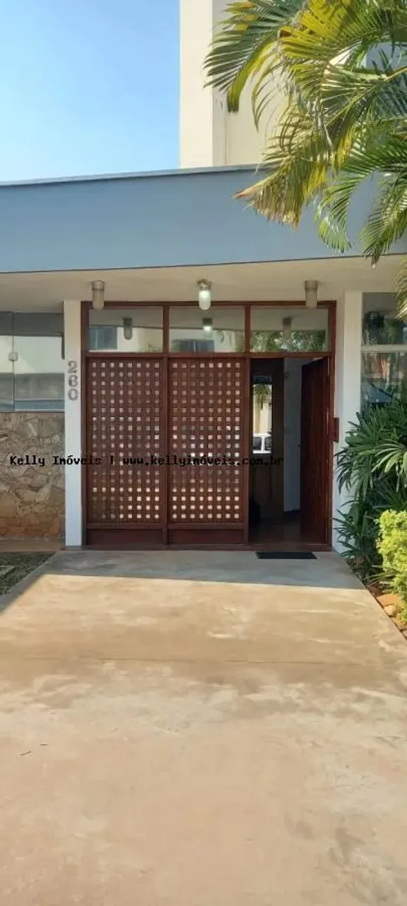 Sala Comercial para Locação em Presidente Prudente, Jardim Bongiovani, 2 banheiros, 3 vaga