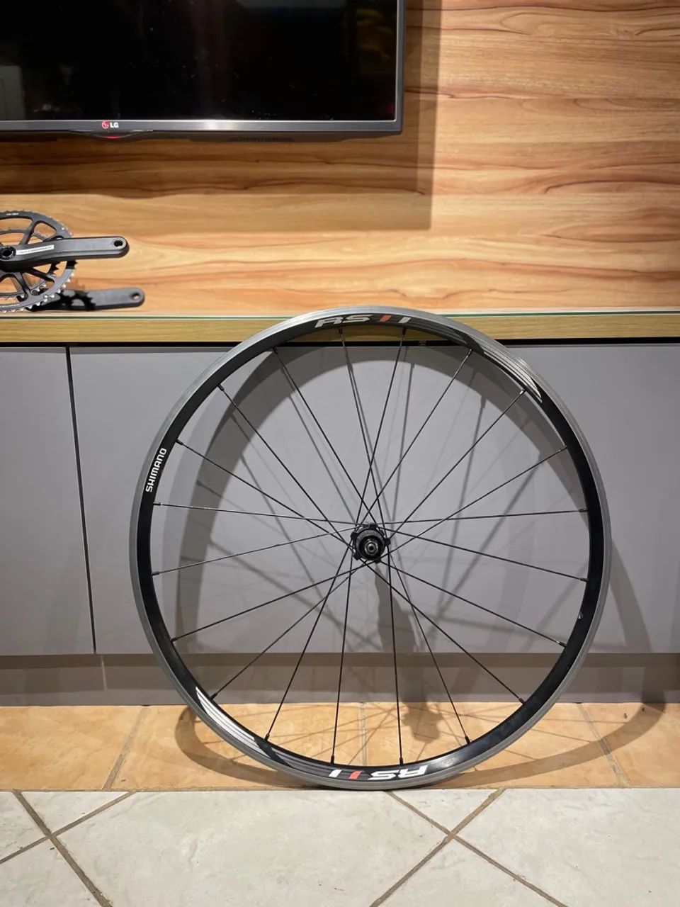 Rodas Shimano RS11 - Foto 2