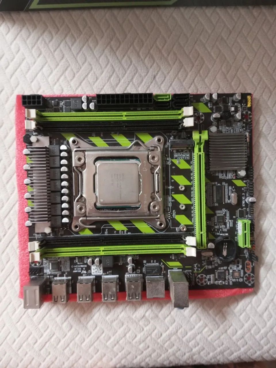 Kit Xeon X79, E5 2620v2, 16GB memória Ram 2x8 ECC - Foto 4