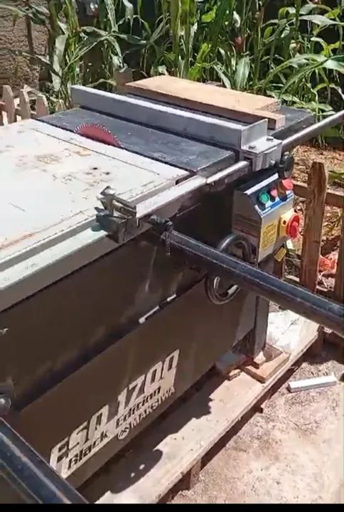 Serra esquadrejadeira 1700 Black Edition - Foto 5