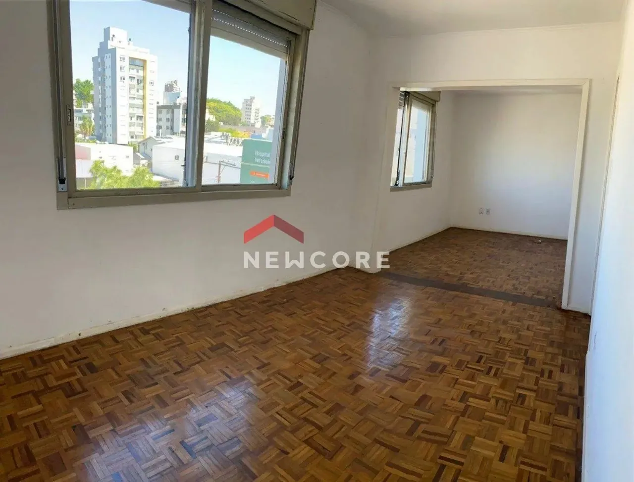 Apartamento em Avenida Benjamin Constant - São Geraldo - Porto Alegre/RS