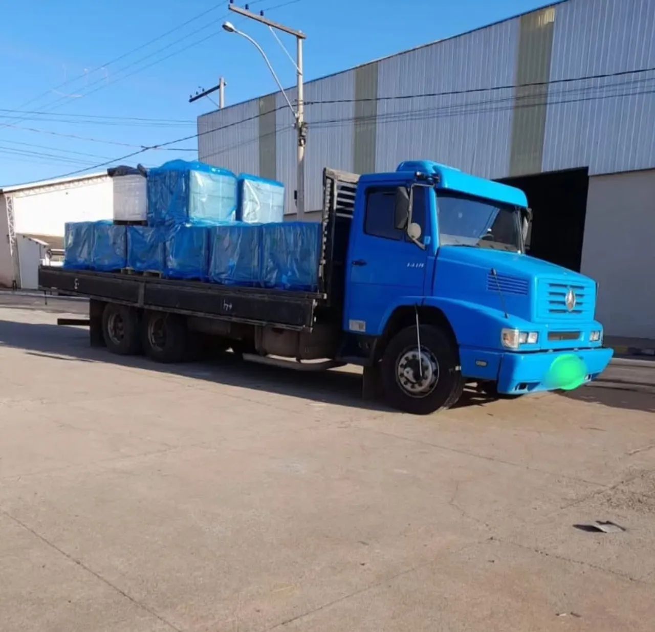 CAMINHAO TRUCK 6x2 - Foto 7