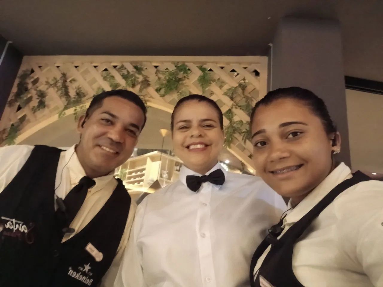 Garçonete , apoio e garçons pra sua festa e eventos anirversario etc  - Foto 3
