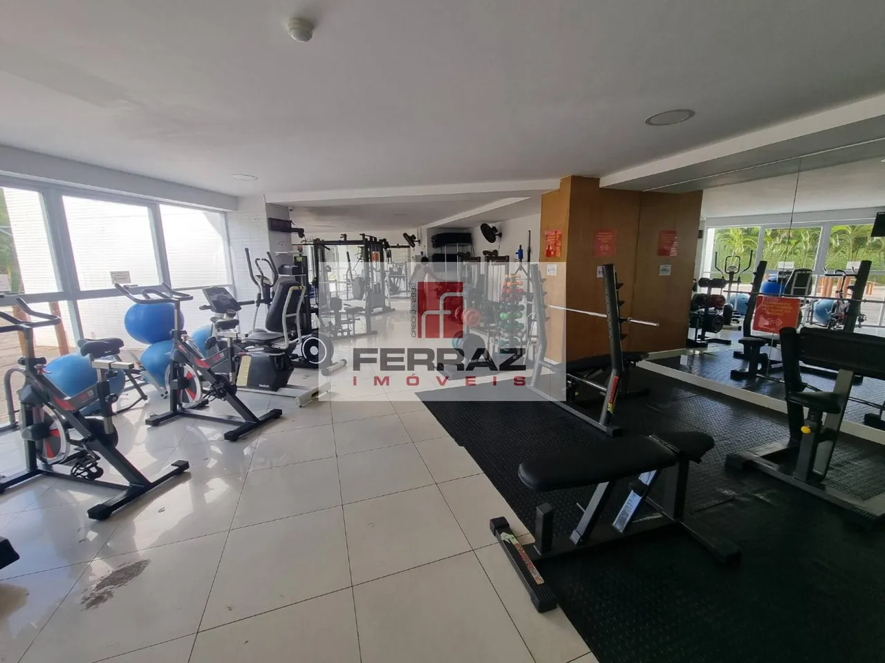 Apartamento aluguel ponta negra, varanda, dois quartos, suíte, mobiliado, vista mar