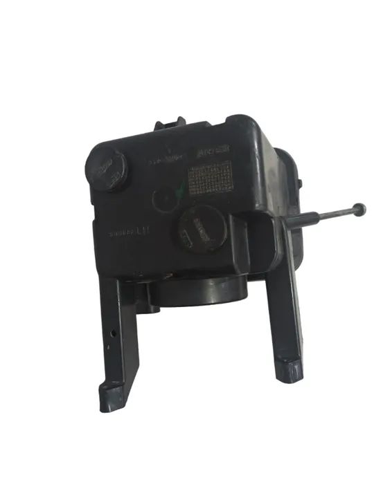 Farol De Milha Esquerdo Corsa/meriva 2004 A 2012 Usado - Foto 4