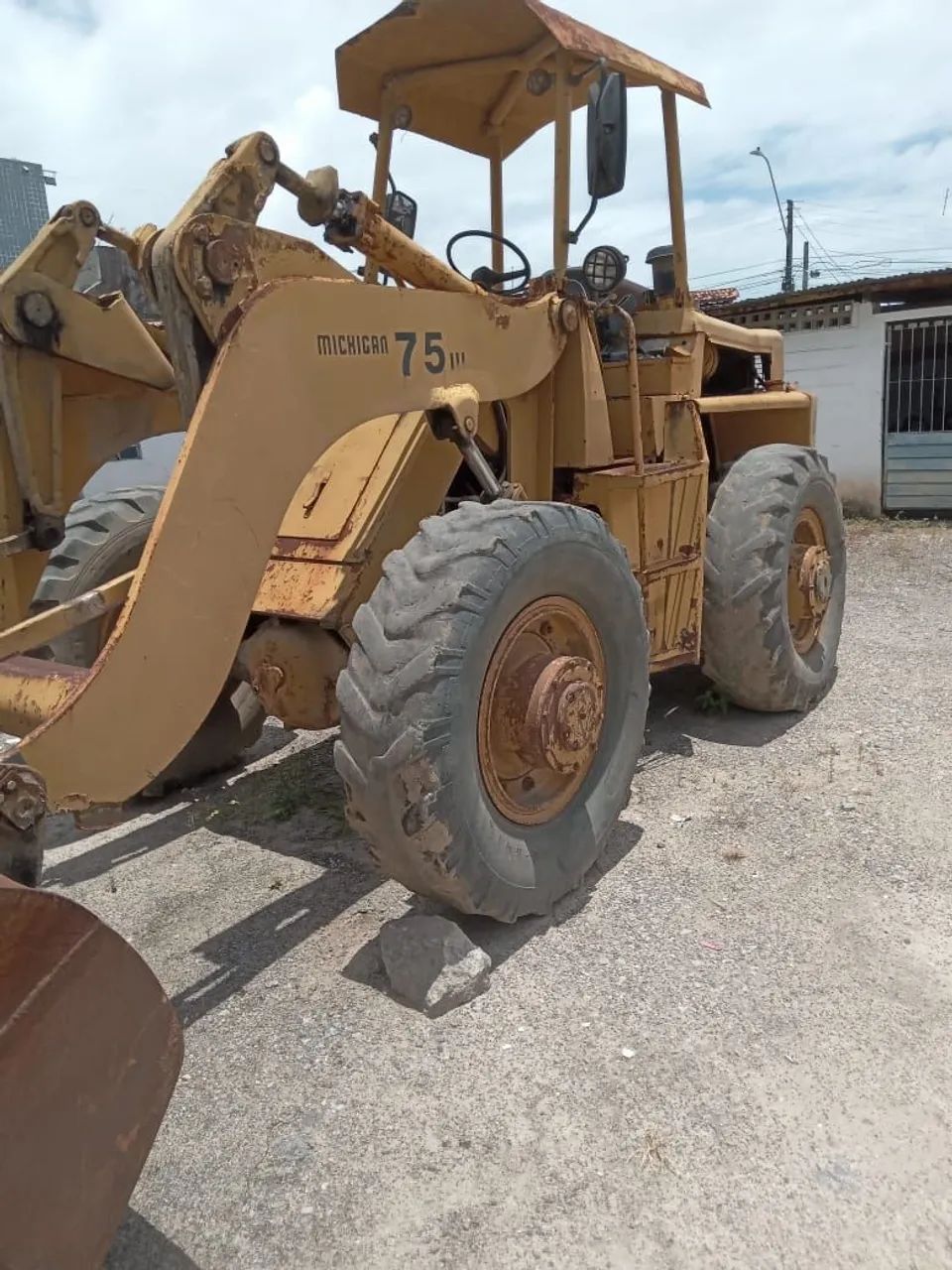 Pá Carregadeira Michigan 75III  - Foto 3