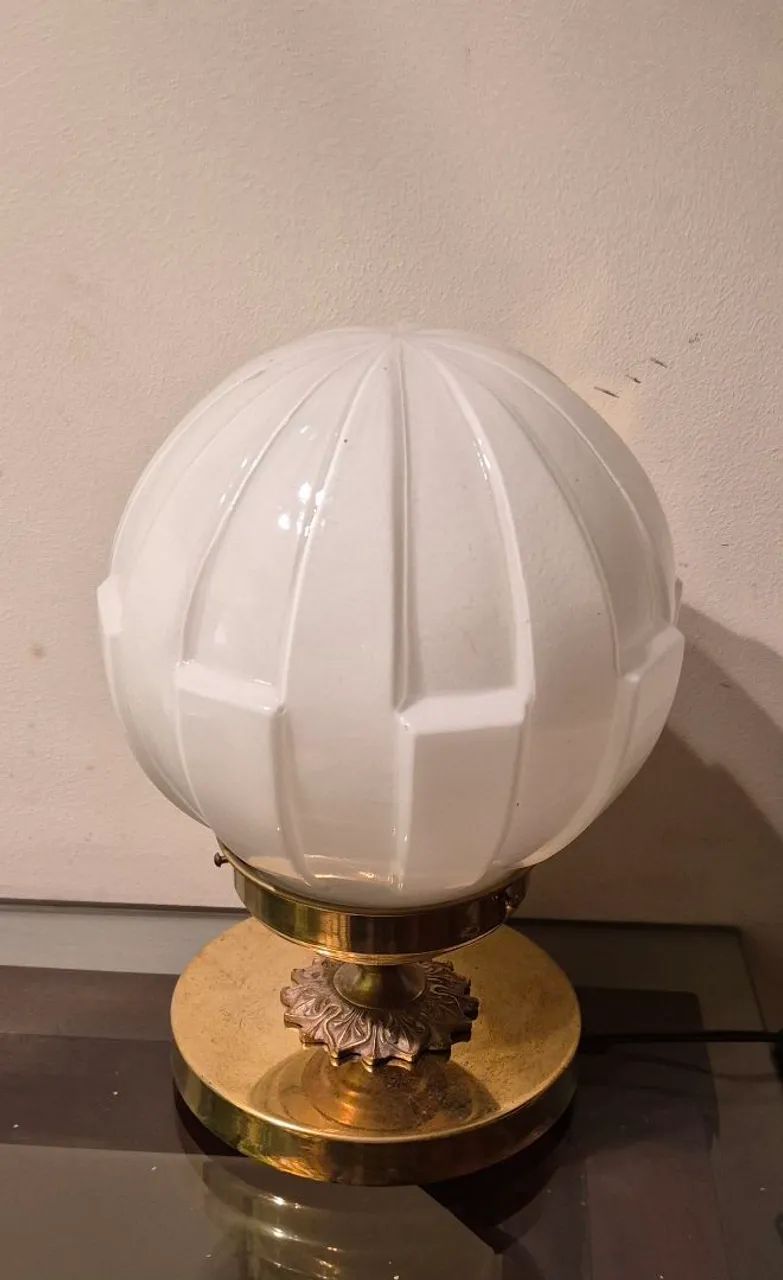  ART DECO Luminária de mesa base madeira com metal opalina  - Foto 2
